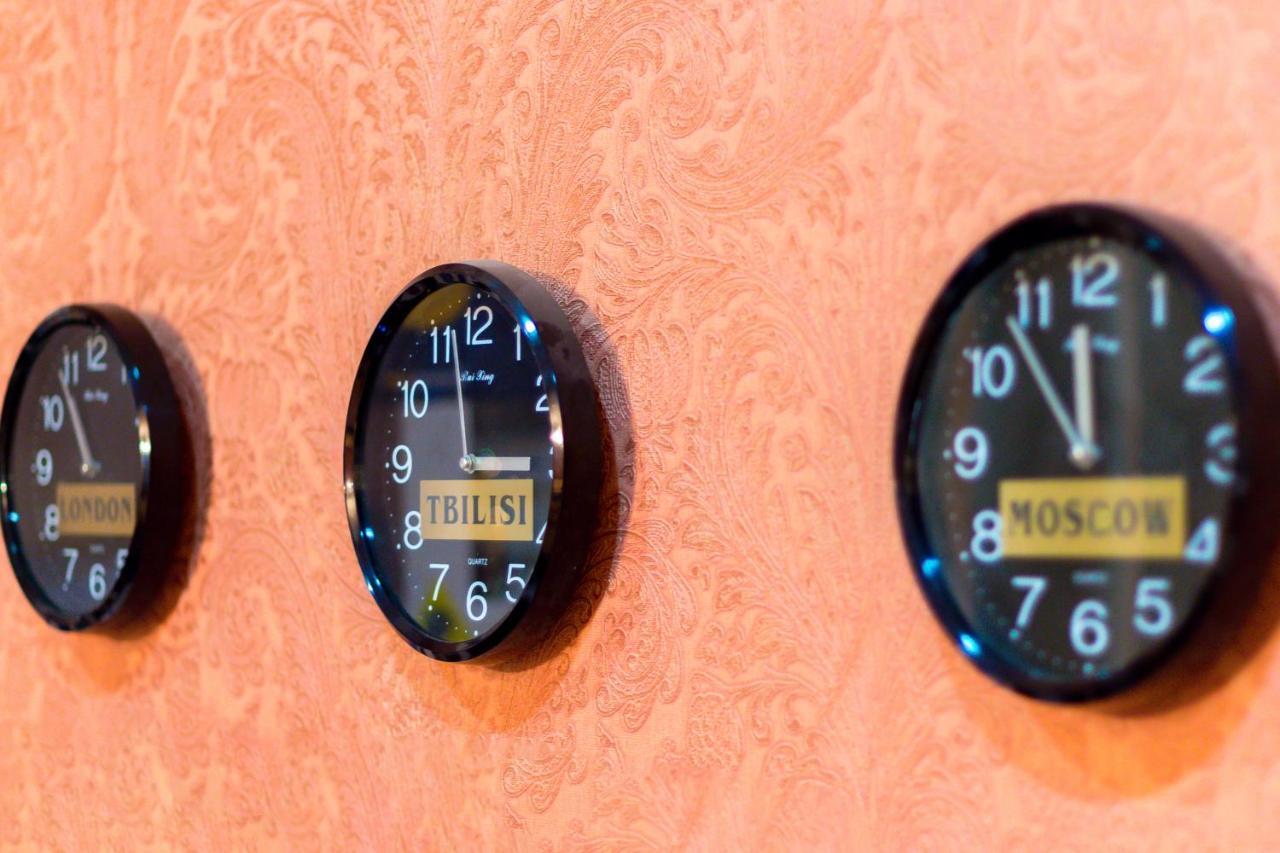 V Park Hotel Tbilissi Extérieur photo