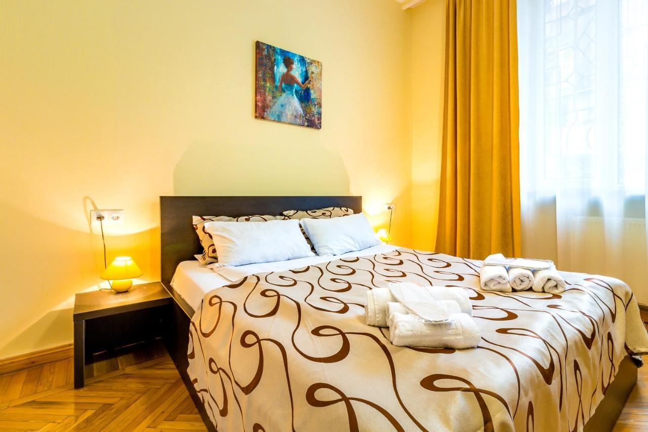V Park Hotel Tbilissi Extérieur photo