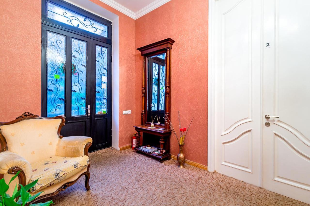 V Park Hotel Tbilissi Extérieur photo