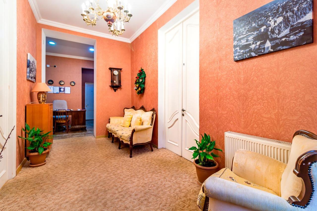 V Park Hotel Tbilissi Extérieur photo