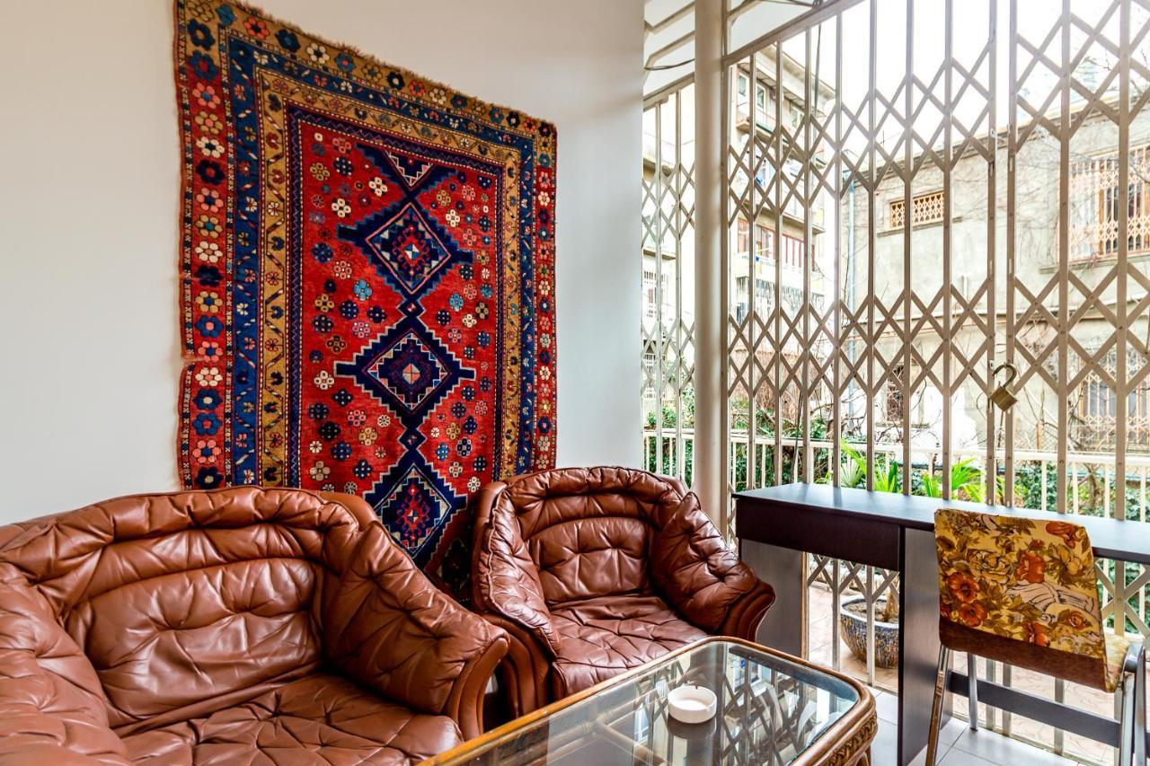 V Park Hotel Tbilissi Extérieur photo